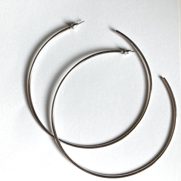 NWT Oversized Silver Hoop Earrings - Picture 3 of 10